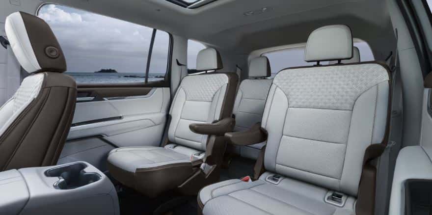 2025 GMC Acadia Comfort