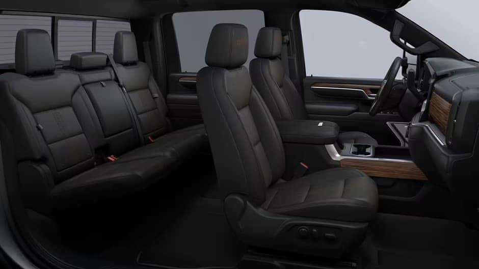 2026-Chevrolet-Silverado-3500-HD-interior2