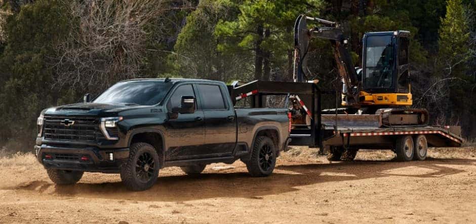 Chevrolet-Silverado-HD-towing