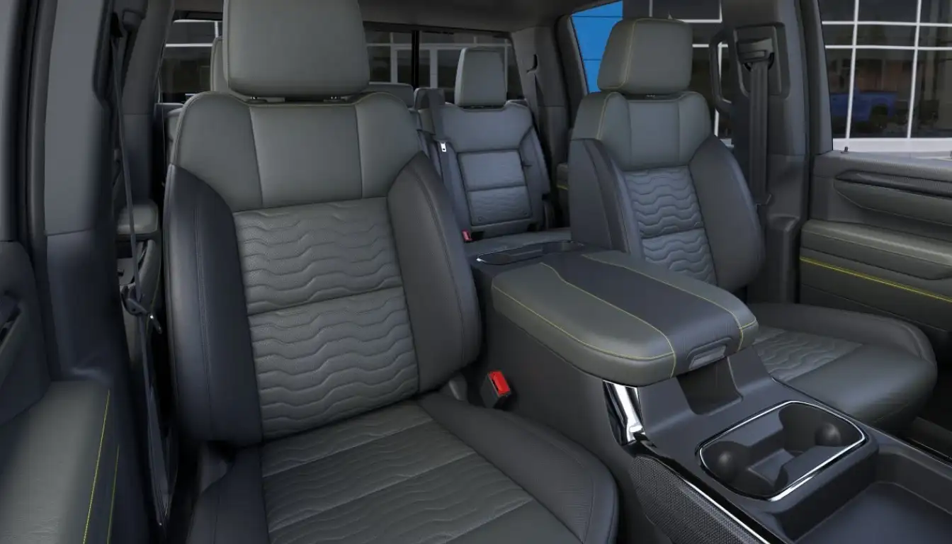 2026-Chevy-Silverado-2500-HD-ZR2-seats