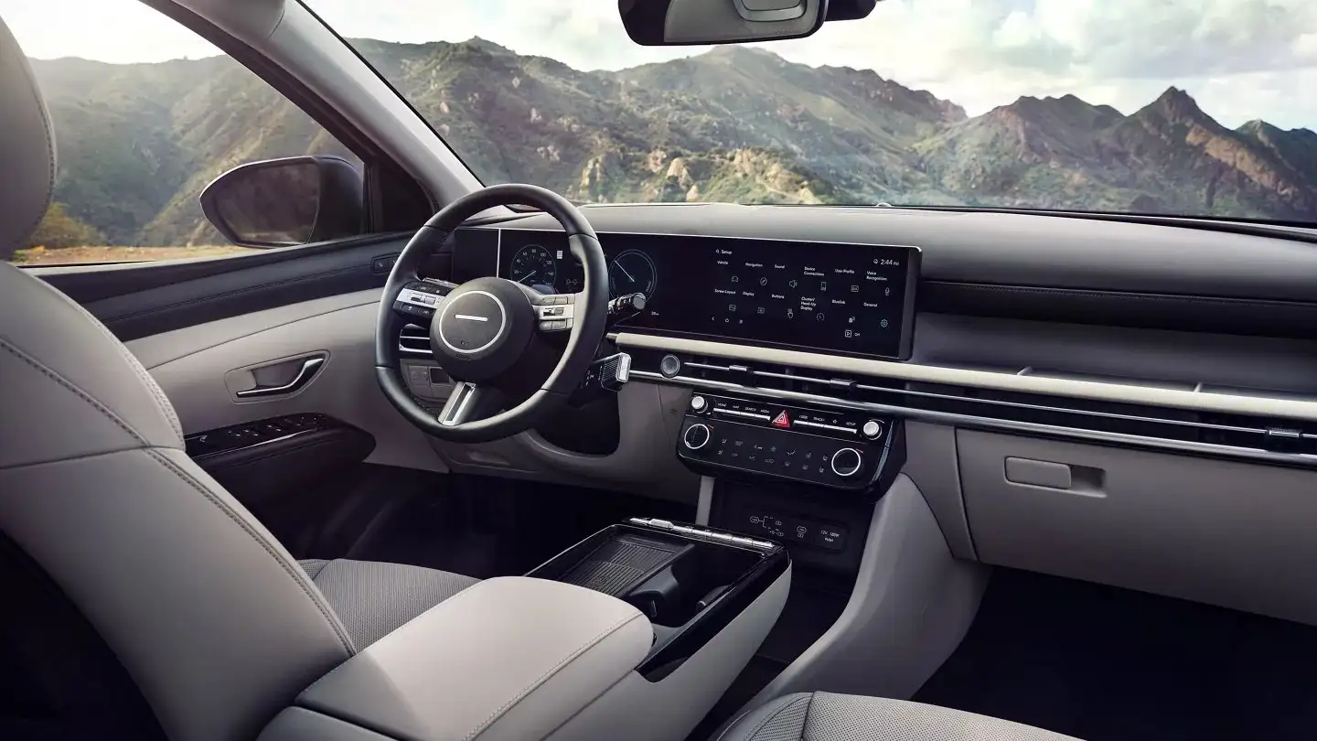 2026 hyundai tucson hybrid interior