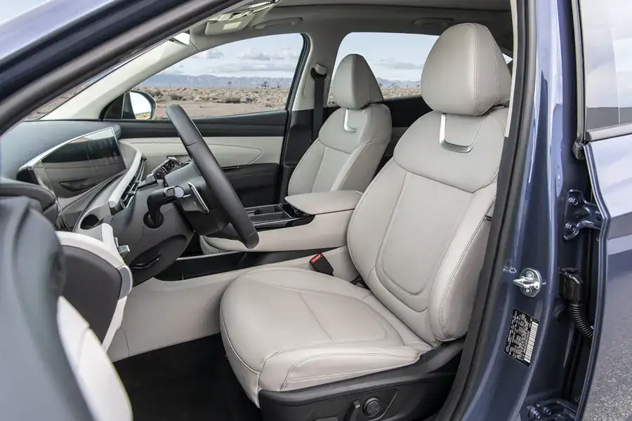 Hyundai Tucson Interior