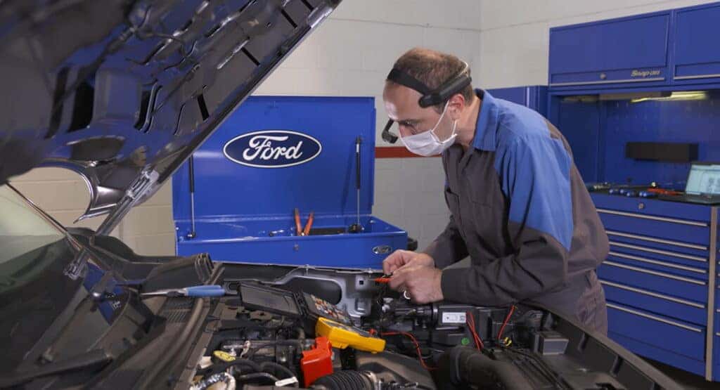 Technician at a Ford-Certified service center in Austin