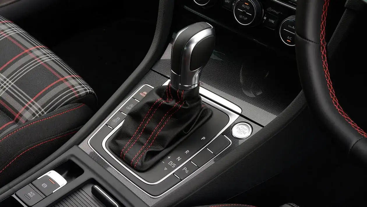 Photo of a Volkswagen gear shifter