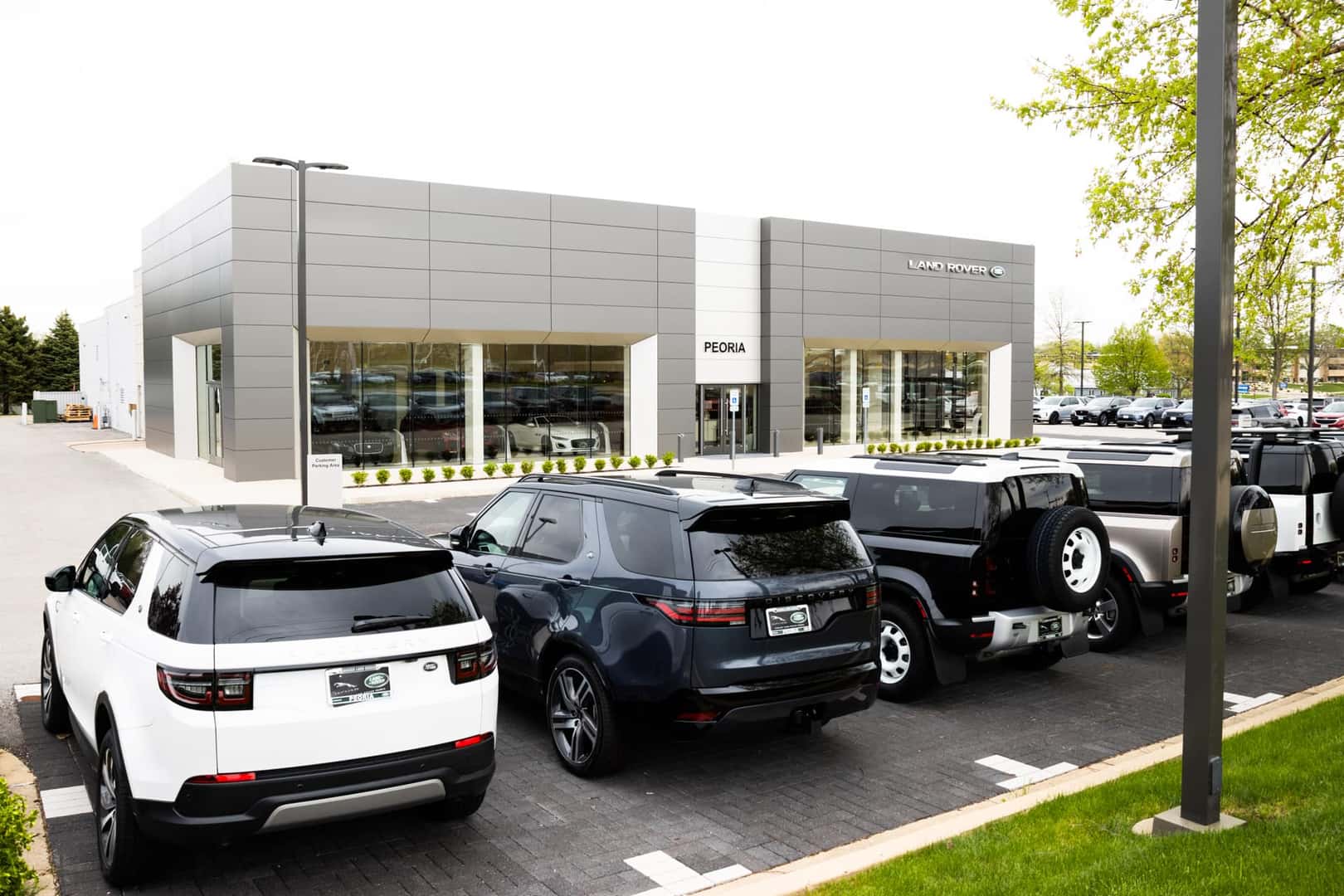 land rover dealer
