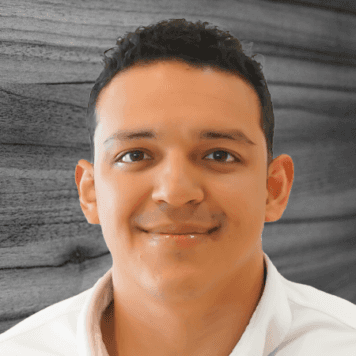 Richard<br> Valdivia