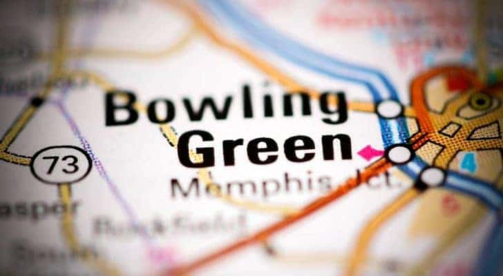 A close up of Bowling Green on a road map.