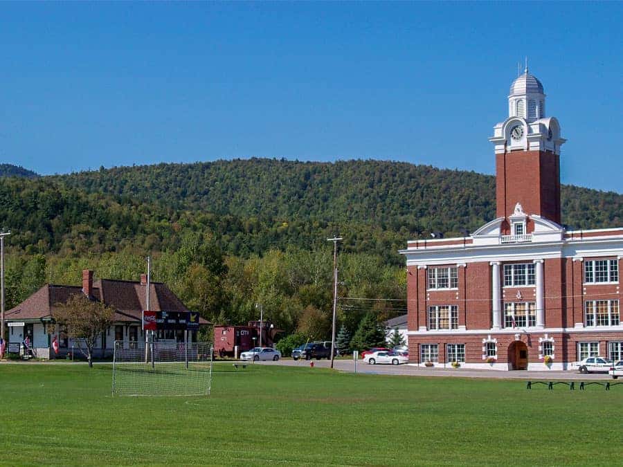 Gorham, NH, Jon Platek, CC BY-SA 3.0 via Wikimedia Commons