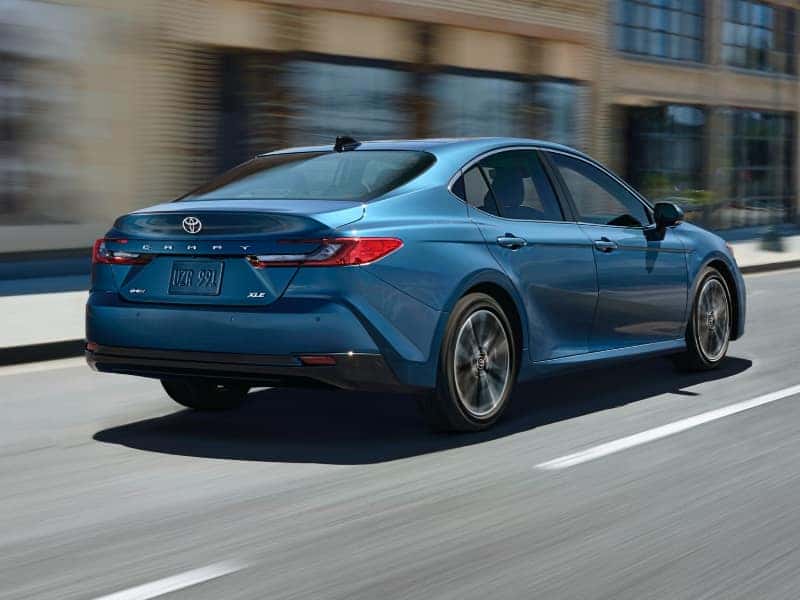 2025ToyotaCamry-exterior-02.jpg