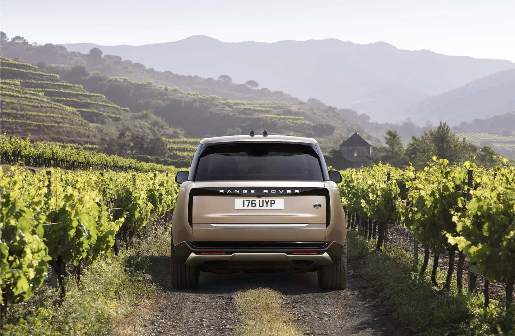 2022 Range Rover Rear