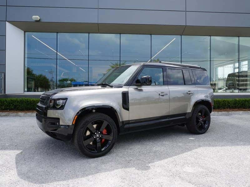 Certified Pre-Owned Defender 110 near Kenner, LA