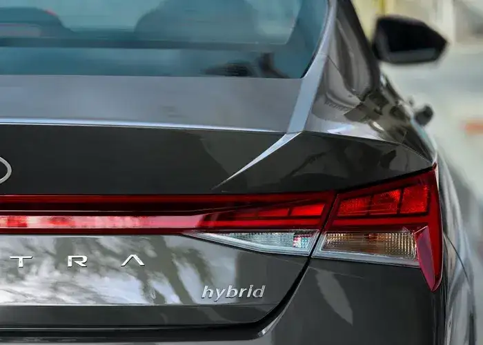 2025 Elantra Hybrid exterior