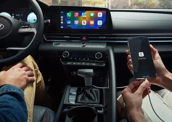 2025 Elantra Hybrid dash