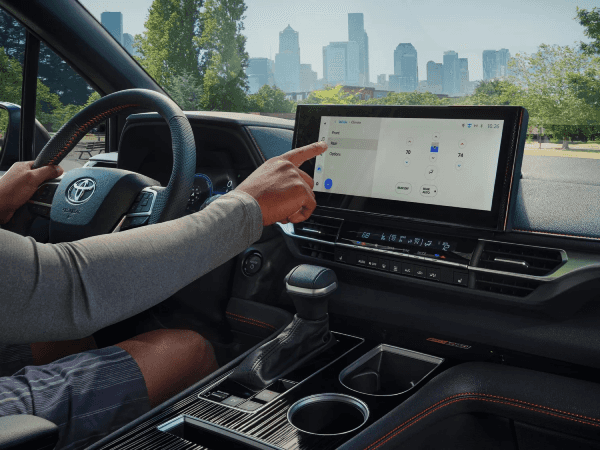 2025 Toyota Sienna Infotainment