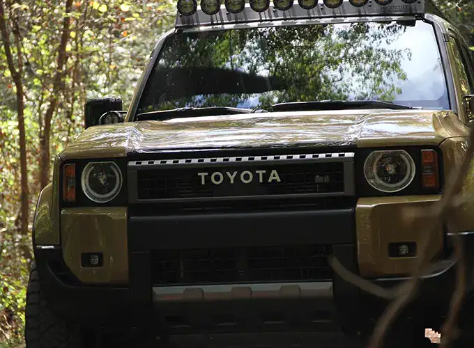Serra Built Custom Land Cruiser