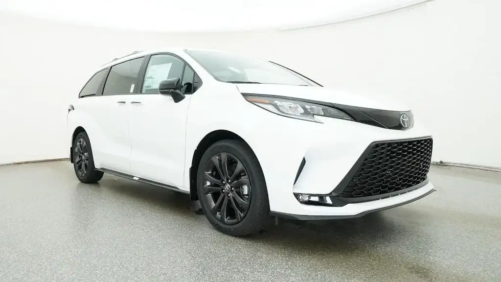 2026 Toyota Sienna Exterior