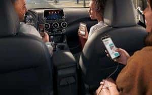 2022 Nissan Sentra interior tech features.