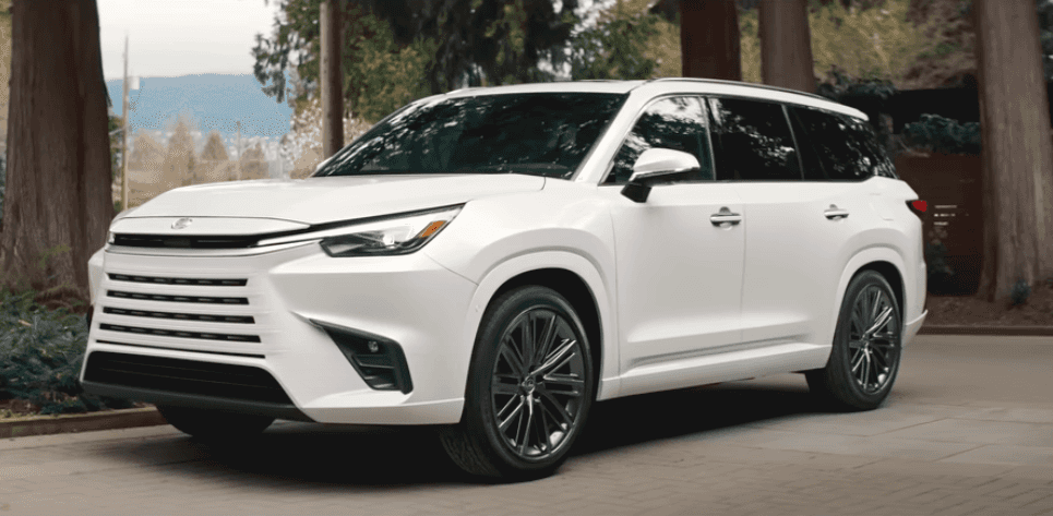 Lexus TX