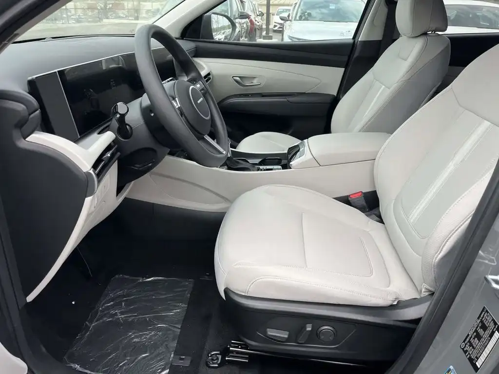 2026 Tucson interior