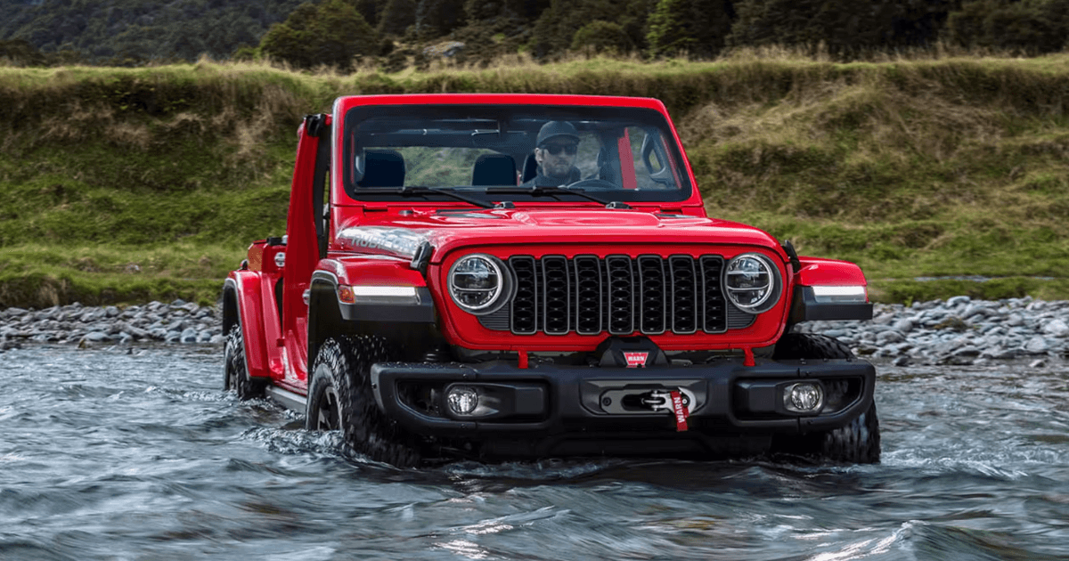 Jeep Wrangler driving through water