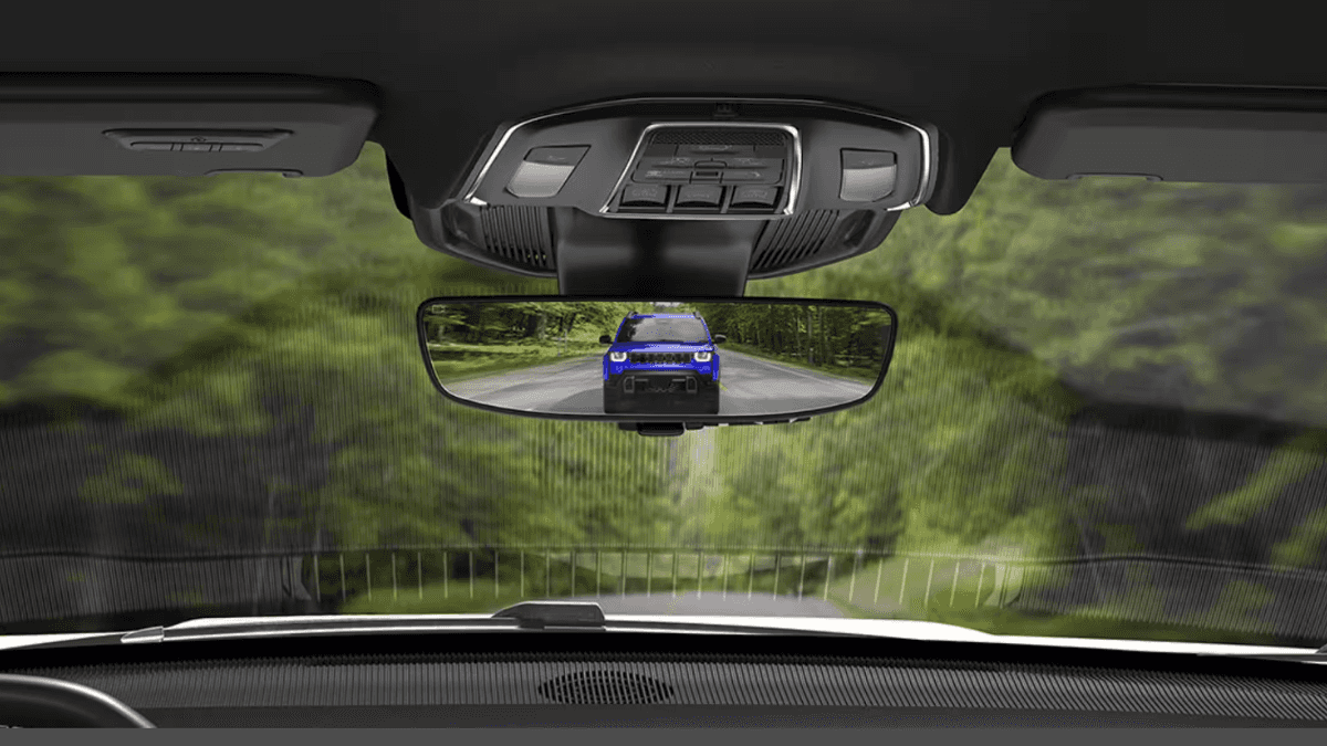 Is the Jeep Cherokee coming back as a hybrid SUV near Orchard Park, NY?