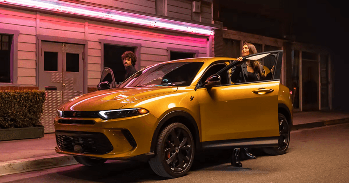 People exiting a 2025 Dodge Hornet before a night out 