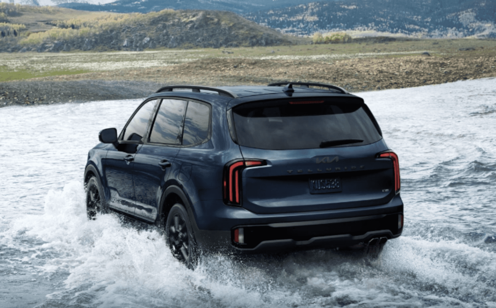 2025 Kia Telluride driving through water