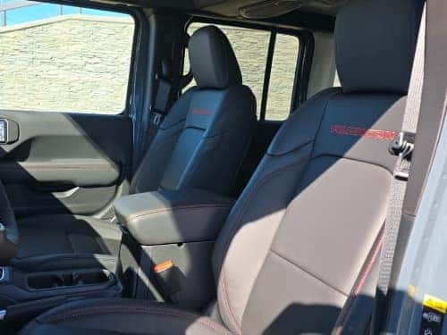 2025 Jeep Wrangler front seats