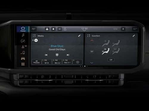2024 Jeep Gladiator close up view of touchscreen display
