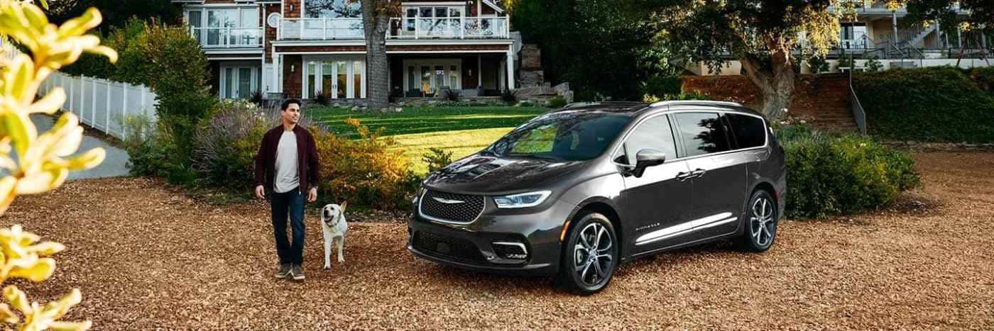 2024 Chrysler Pacifica For Sale in Ottawa, KS
