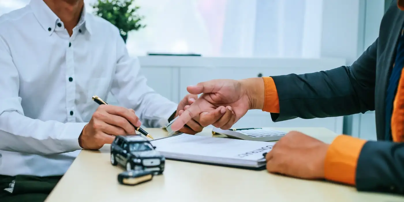 Man signs contract buying truck